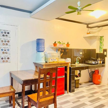 Precious Homestay -Suite Room Burgos  Екстер'єр фото