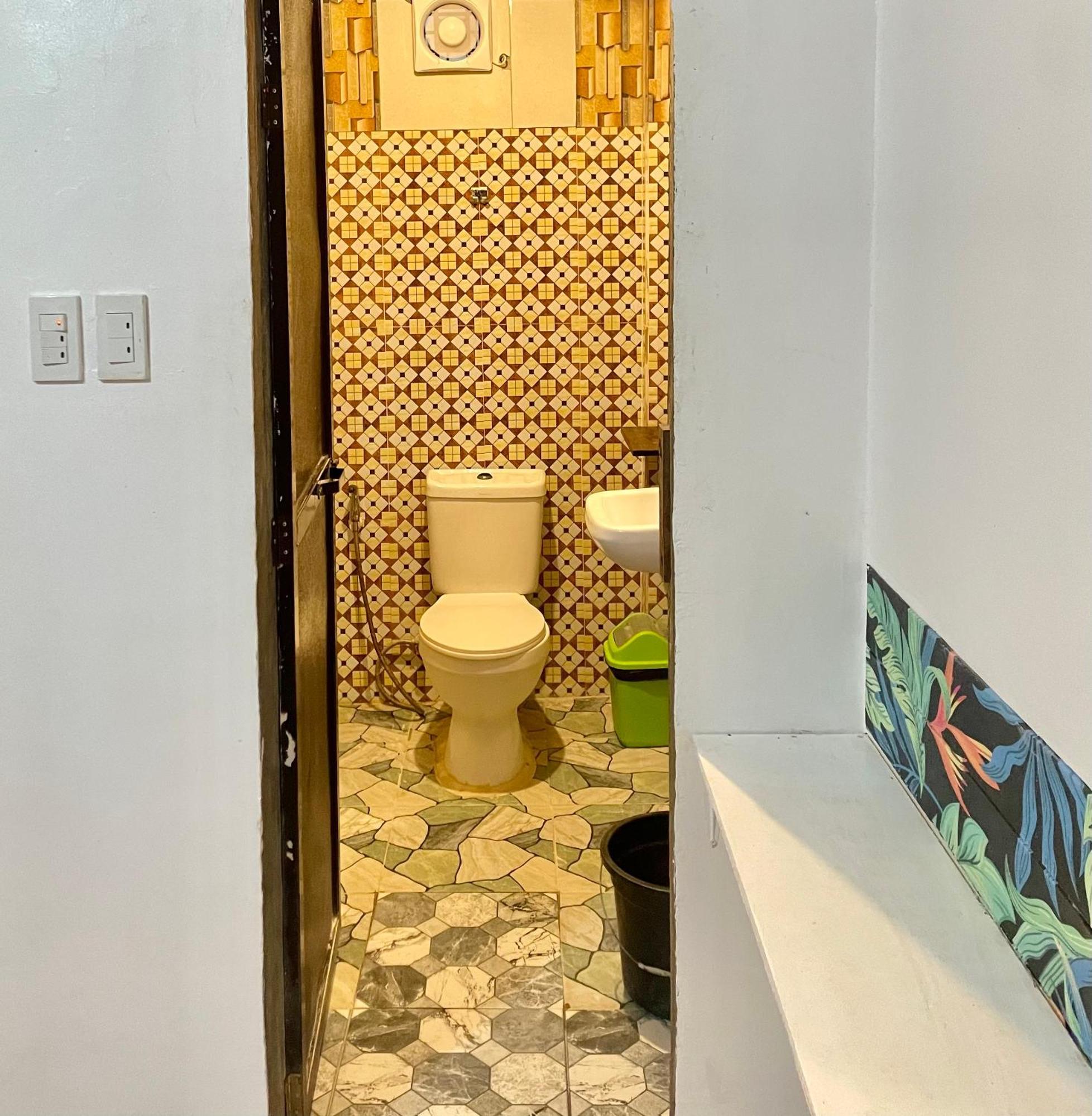Precious Homestay -Suite Room Burgos  Екстер'єр фото